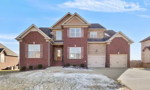 416 Carson Bailey Ct, Clarksville, TN 37043
