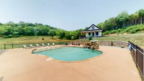 355 Allen Rd, Goodlettsville, TN 37072