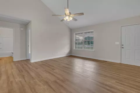 102 Gritton Ct, Murfreesboro, TN 37129 photo 4