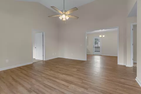 102 Gritton Ct, Murfreesboro, TN 37129 photo 5
