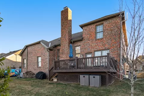Exterior - 129 Wise Rd, Franklin, TN 37064 photo 12 of 17