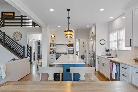 Kitchen - 129 Wise Rd, Franklin, TN 37064 photo 8 of 9