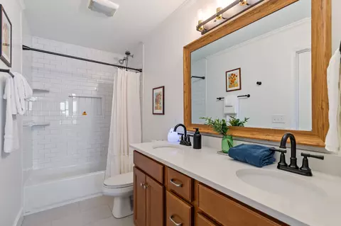 Bath - 129 Wise Rd, Franklin, TN 37064 photo 7 of 10