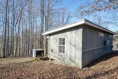 1811 Pollard Rd, Walling, TN 38587 photo 18