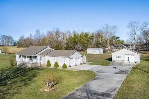 8721 Crossville Hwy, Sparta, TN 38583