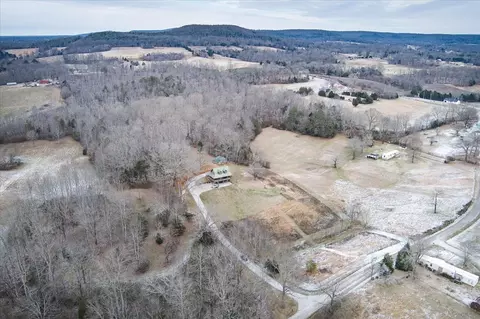 View/Area - 334 Farmer Rd, Quebeck, TN 38579 photo 1 of 3
