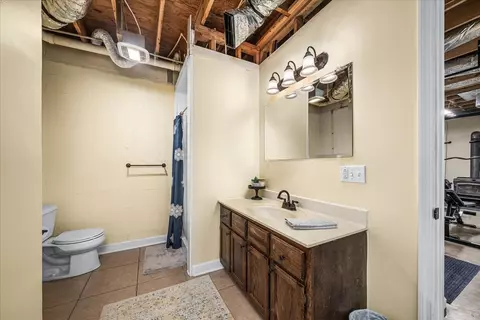 Bath - 334 Farmer Rd, Quebeck, TN 38579 photo 5 of 5