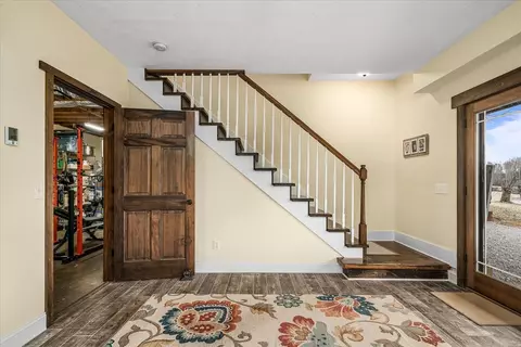 Entry Way - 334 Farmer Rd, Quebeck, TN 38579 photo 1 of 2