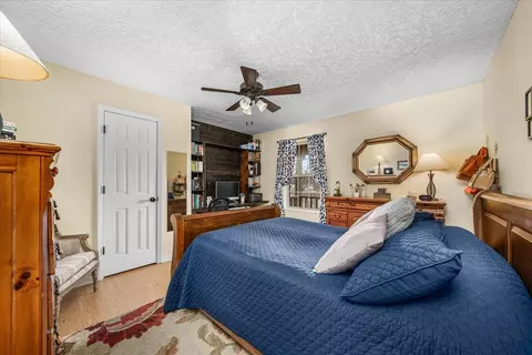 Bedroom - 334 Farmer Rd, Quebeck, TN 38579 photo 3 of 4