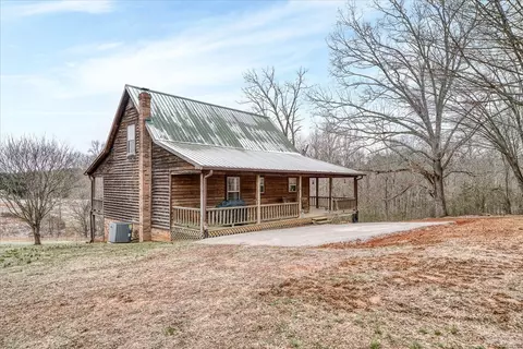 Exterior - 334 Farmer Rd, Quebeck, TN 38579 photo 8 of 18