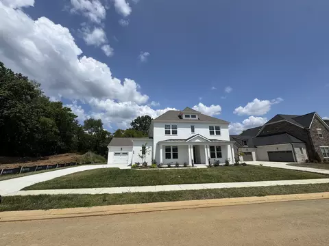 226 Willow Bend Dr, Hendersonville, TN 37075