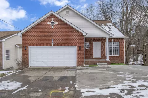 2434 Broadview Dr, Nashville, TN 37217