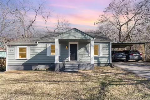 3004 Louise Dr, Nashville, TN 37211