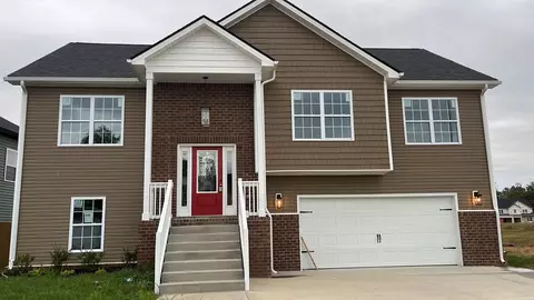 787 Emma Dean Dr, Clarksville, TN 37042