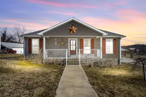 209 S High St, Petersburg, TN 37144