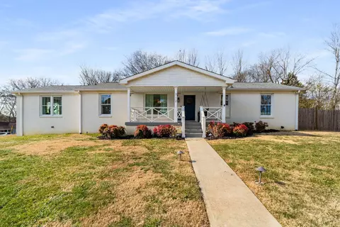 712 Myhr Dr, Nashville, TN 37221