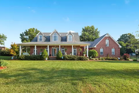 202 Buchanan Cir, Hendersonville, TN 37075