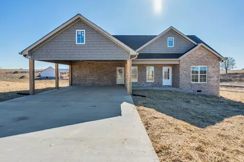 523 Old Florence Pulaski Rd, Leoma, TN 38468