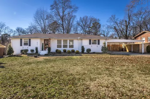 5019 Manuel Dr, Nashville, TN 37211