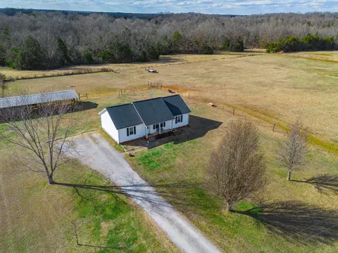 2405 Bob Cheek Rd, Lewisburg, TN 37091
