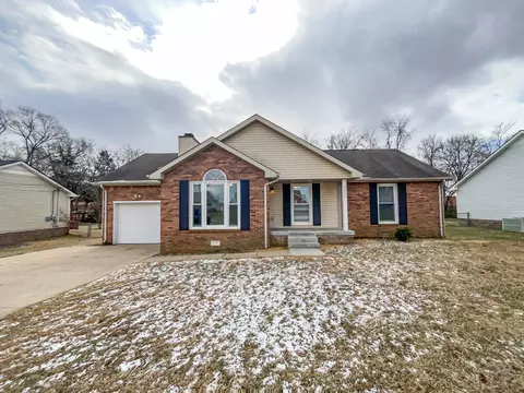 206 Moncrest Dr, Clarksville, TN 37042