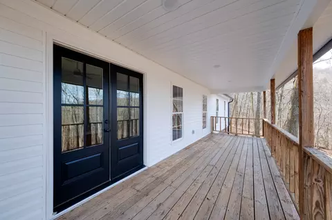 300 Garland Dr, Pulaski, TN 38478