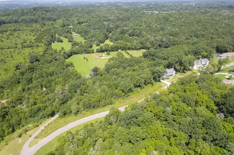 1468 Heller Rdg, Spring Hill, TN 37174