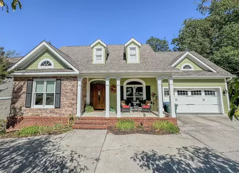 1007 E Dallas Rd, Chattanooga, TN 37405