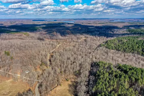 3831 Danville Rd, Big Sandy, TN 38221