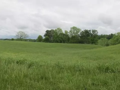 742 Blue Water Dr, Cookeville, TN 38506