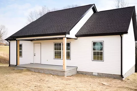548 Chaffin Rd, Lafayette, TN 37083