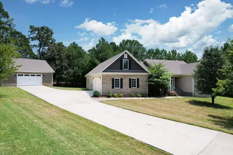 300 Bell Crest Dr NW, Cleveland, TN 37312
