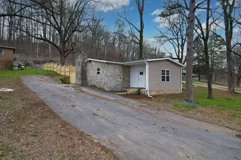1511 Randolph Dr SW, Cleveland, TN 37311