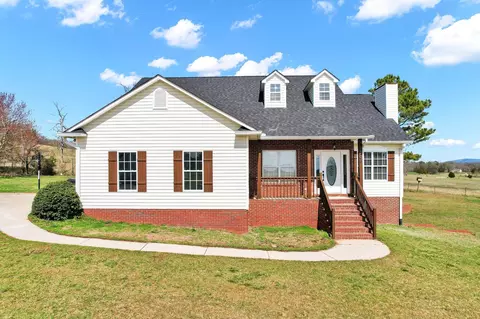 238 Country Meadows Dr SE, Cleveland, TN 37323