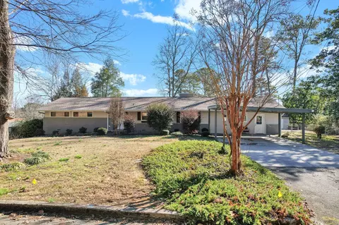 2420 Hickory Dr NW, Cleveland, TN 37311