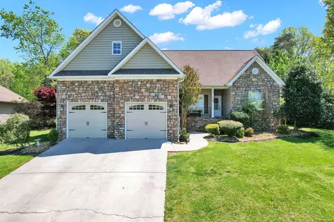 325 Covenant Dr NE, Cleveland, TN 37323