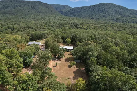 161187 Gee Creek Rd, Delano, TN 37325
