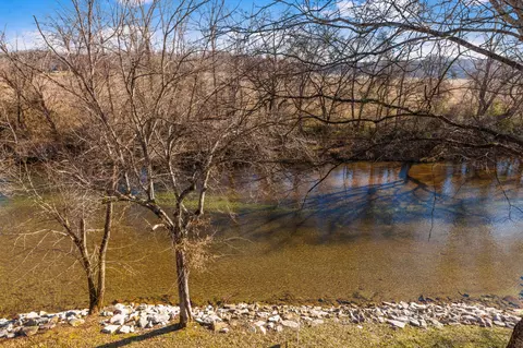 View/Area - 34 Railroad Rd, Westpoint, TN 38486 photo 1 of 26