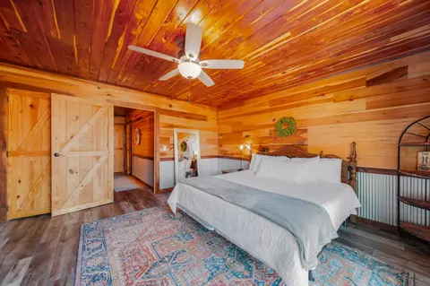 Bedroom - 34 Railroad Rd, Westpoint, TN 38486 photo 5 of 12