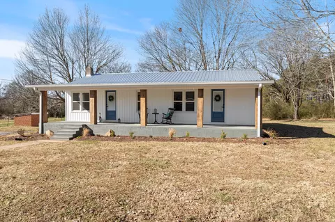 479 James Rd, New Johnsonville, TN 37134
