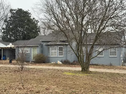 23885 County Road 14, Florence, AL 35633