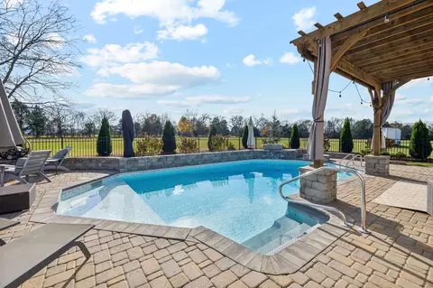 7324 Miller Rd, Christiana, TN 37037