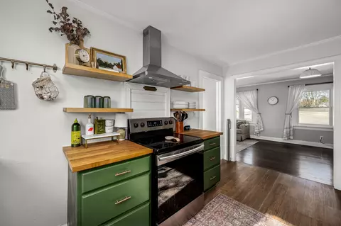 Kitchen - 711 Sunset Ave, Murfreesboro, TN 37129 photo 5 of 5