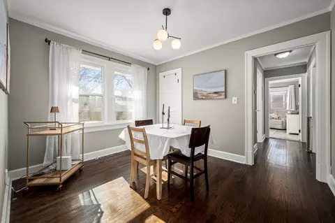 Dining - 711 Sunset Ave, Murfreesboro, TN 37129 photo 1 of 2