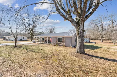 376 Cope Rd, Morrison, TN 37357 photo 3