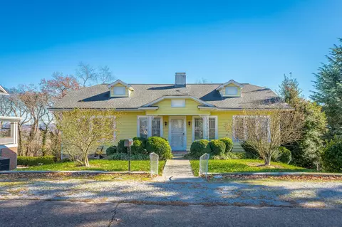 110 S Crest Rd, Chattanooga, TN 37404 photo 2