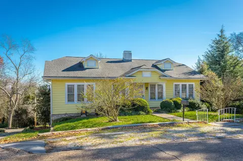110 S Crest Rd, Chattanooga, TN 37404 photo 3