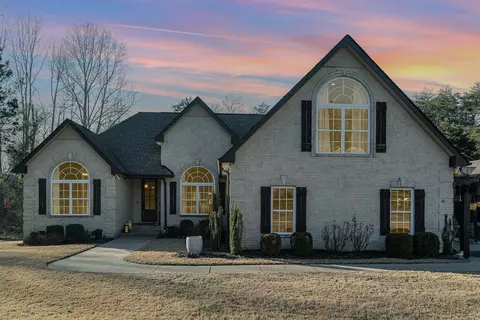 Exterior - 7841 Pinecrest Ct, Fairview, TN 37062 photo 2 of 9