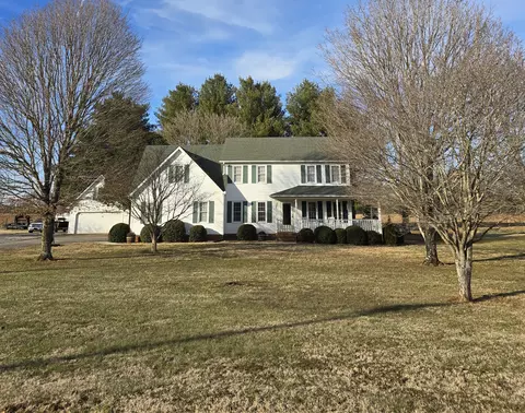 2487 Blue Spring Rd, Decherd, TN 37324