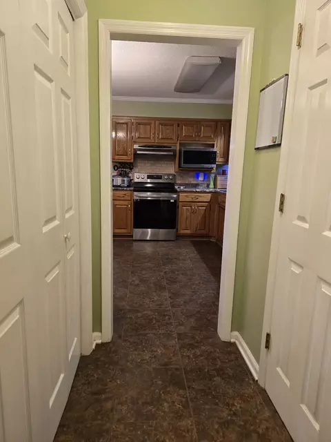 Entry Way - 2487 Blue Spring Rd, Decherd, TN 37324 photo 1 of 2